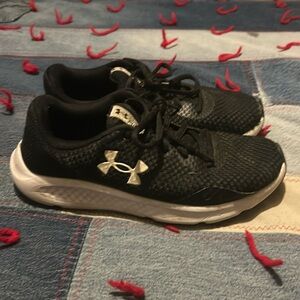 Women’s Under Armour running shoes